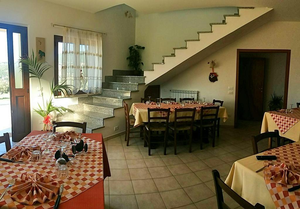 Villa Agriturismo Le Pagliere Da Valentino Villa Santa Maria  Exterior foto